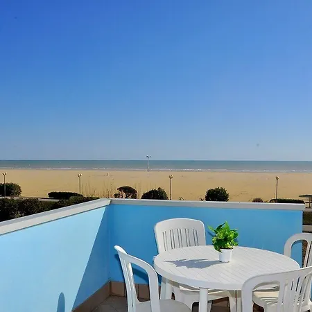 Seafront View In Bibione-beahost * 比比翁