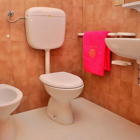 Seafront View In Bibione-beahost 公寓