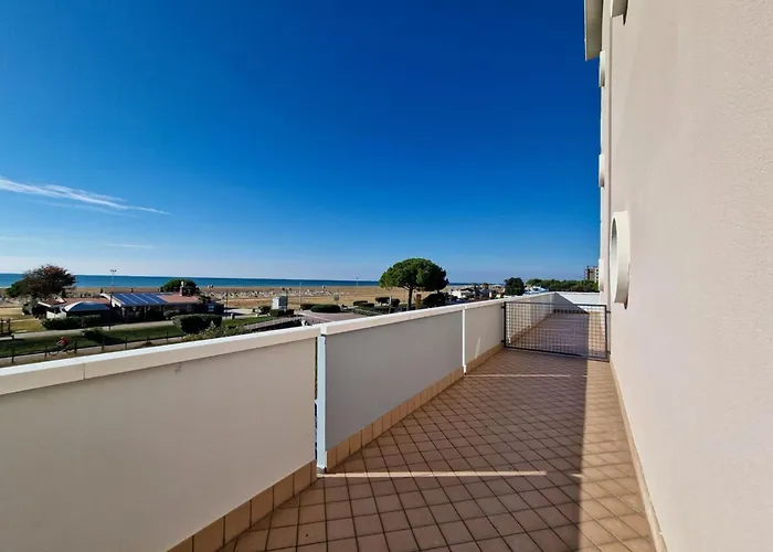 Seafront View In Bibione-beahost Bibione