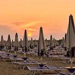 Apartment Seafront View In Bibione-beahost