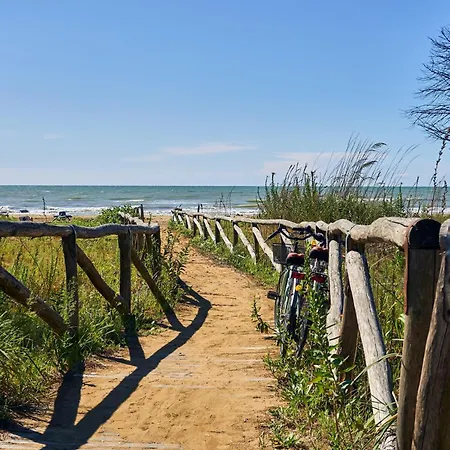 Daire Seafront View In Bibione-beahost