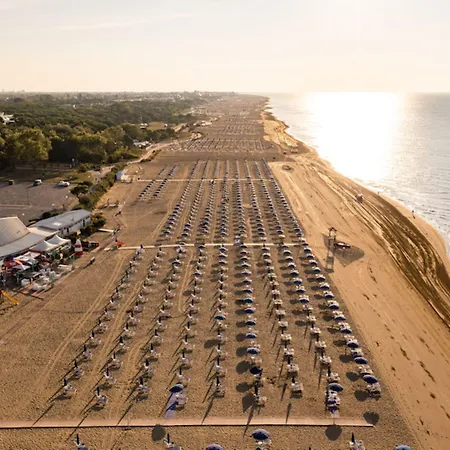 Διαμέρισμα Seafront View In Bibione-beahost Μπιμπιόνε